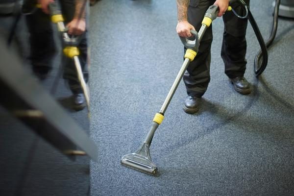 rengøring esbjerg kontorrengøring erhvervsrengøring støvsugning